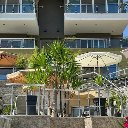 Oikia Athena Apartments-the Noble West Apartment